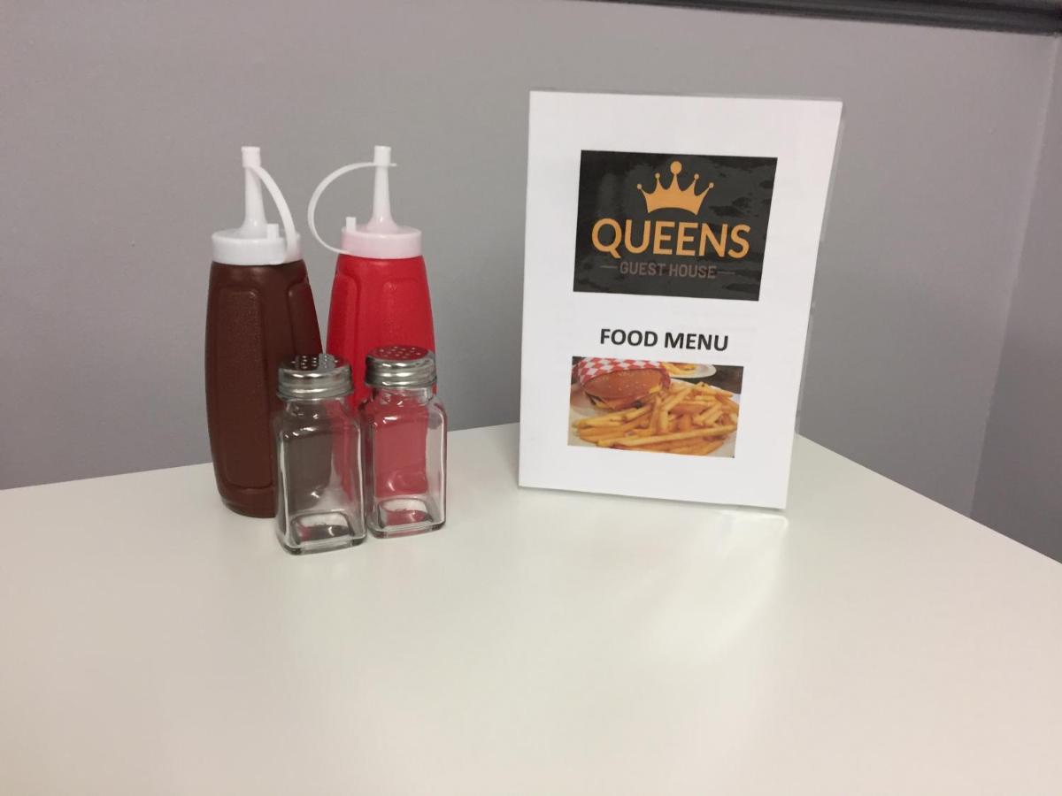 Queens Guesthouse Μάντσεστερ Εξωτερικό φωτογραφία