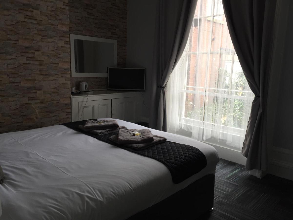 Queens Guesthouse Μάντσεστερ Εξωτερικό φωτογραφία