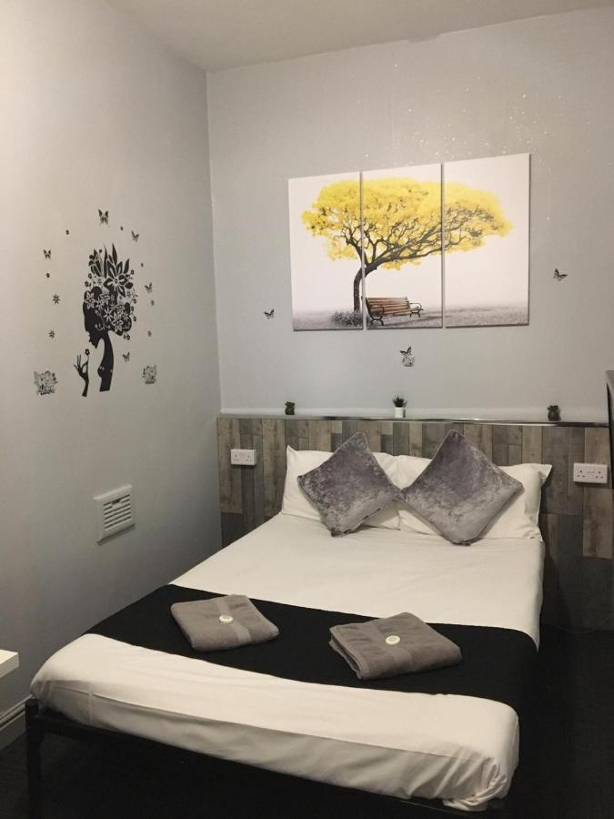 Queens Guesthouse Μάντσεστερ Εξωτερικό φωτογραφία