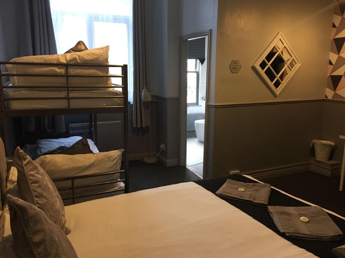 Queens Guesthouse Μάντσεστερ Εξωτερικό φωτογραφία