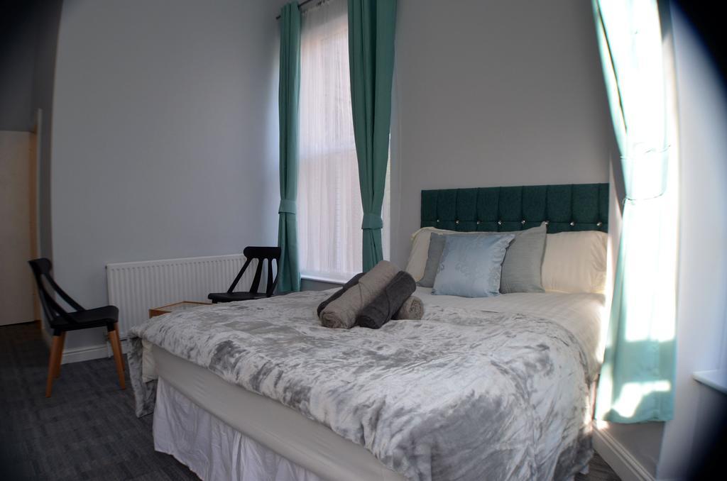 Queens Guesthouse Μάντσεστερ Εξωτερικό φωτογραφία