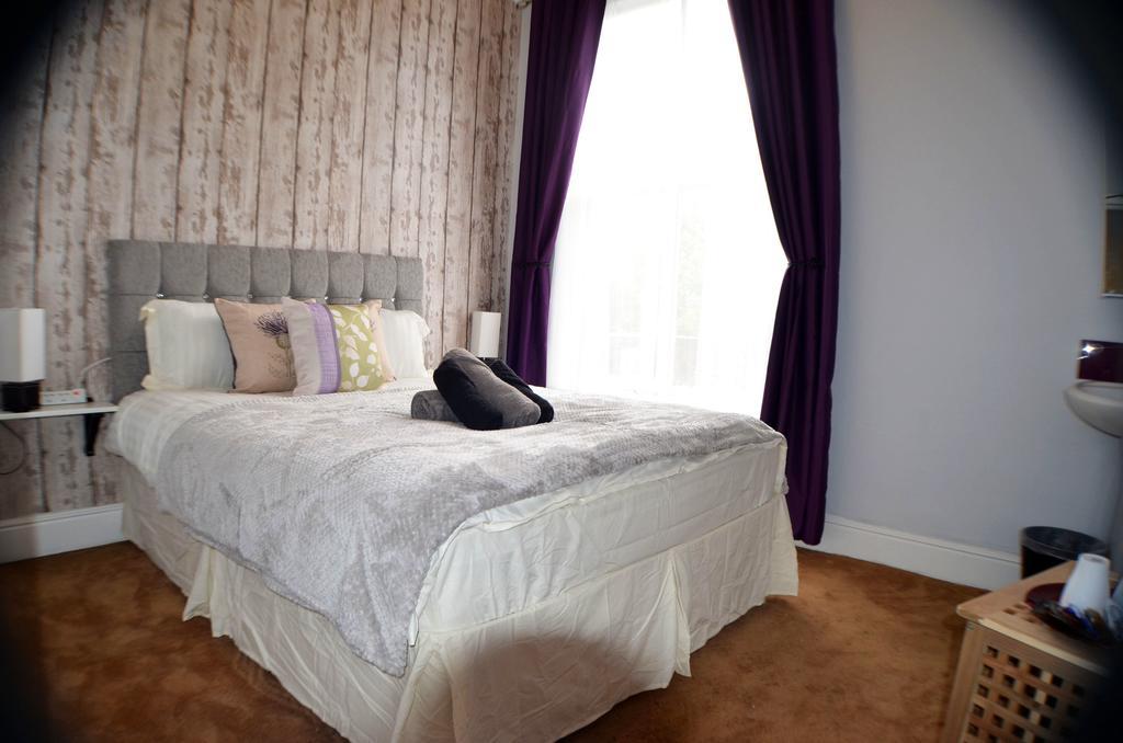Queens Guesthouse Μάντσεστερ Εξωτερικό φωτογραφία