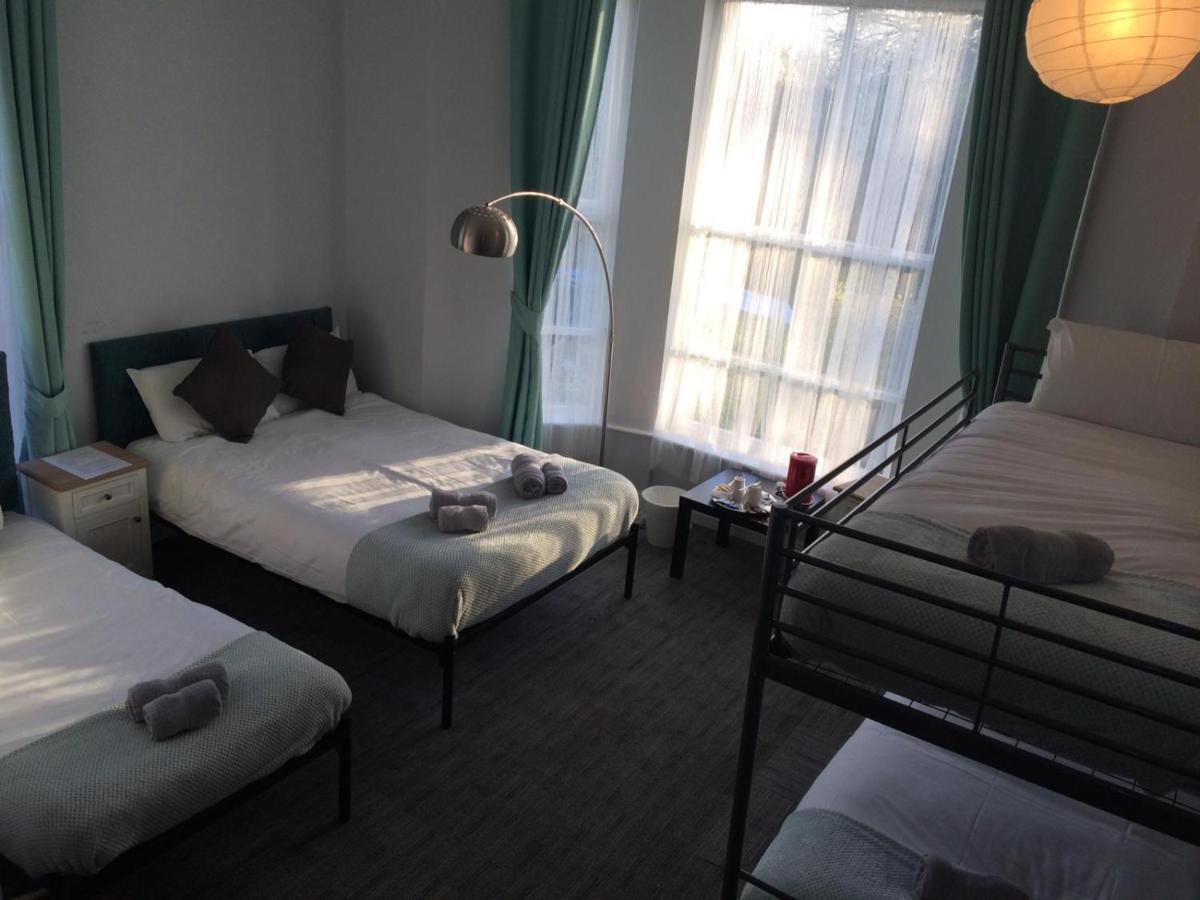 Queens Guesthouse Μάντσεστερ Εξωτερικό φωτογραφία
